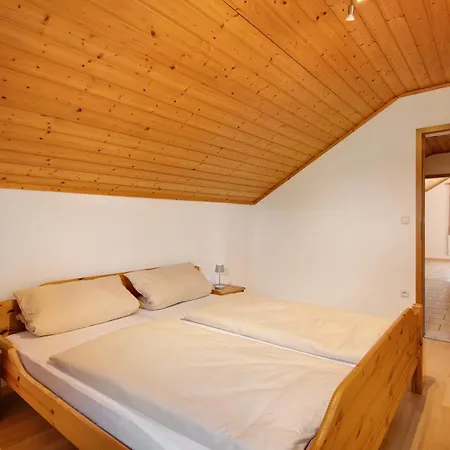 Ferienhaeusl Eschlkam